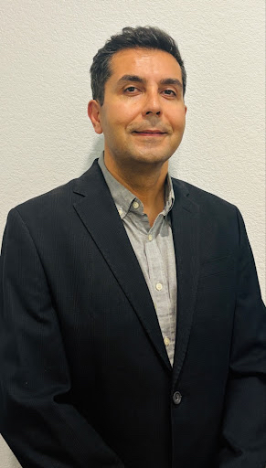 Headshot of Shahab Afshardoust, Realtor